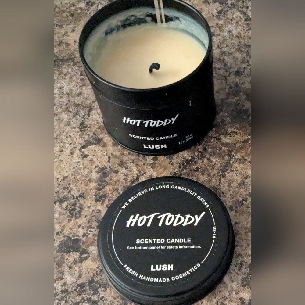 Lush Hot Toddy Candle